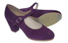 Load image into Gallery viewer, 1681 Sevilla in hunting (suede) w/nails Sizes 2.5 - 9.5