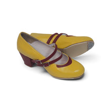 Load image into Gallery viewer, 1673 Granada Double Strap in leather w/nails Sizes 10 - 13
