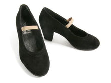 Load image into Gallery viewer, 1671 Granada Elastic Strap in Hunting (suede) w/nails Sizes 10 - 13
